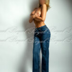 Bestes Bordell mit Amy in Jeans